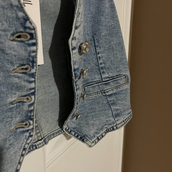Nicole Miller Denim Style Vest - Picture 11 of 11